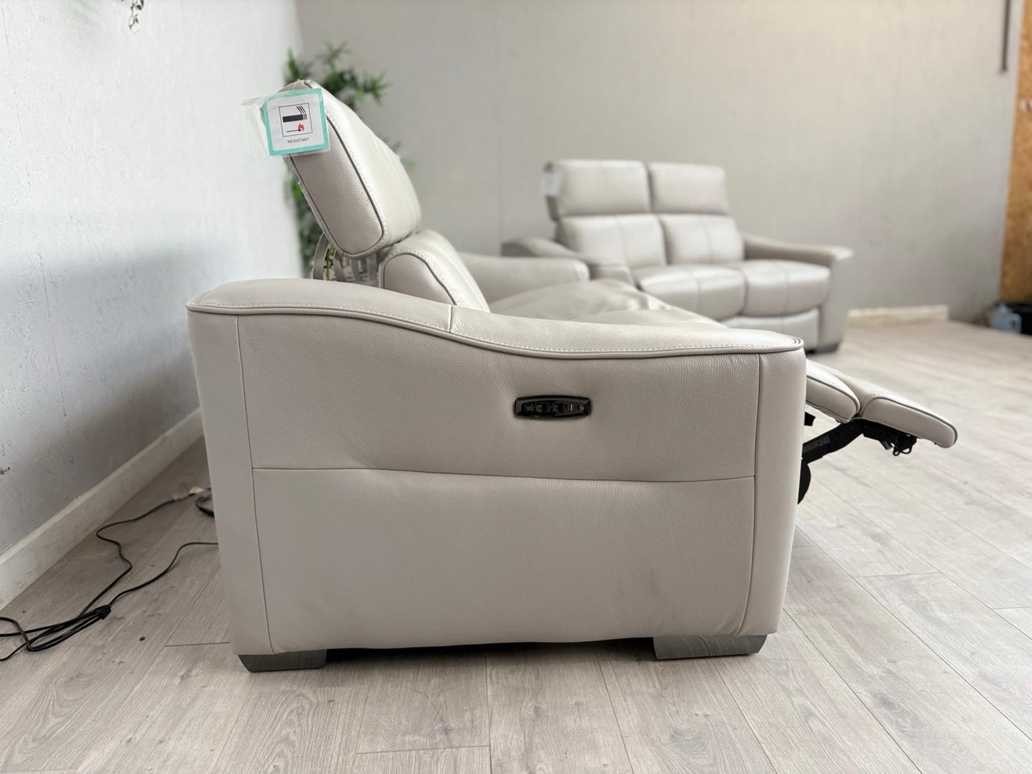 Furniture Village XAVIER Leather 3 + 2 Seater Sofa Set, Power Recliner RRP £4390