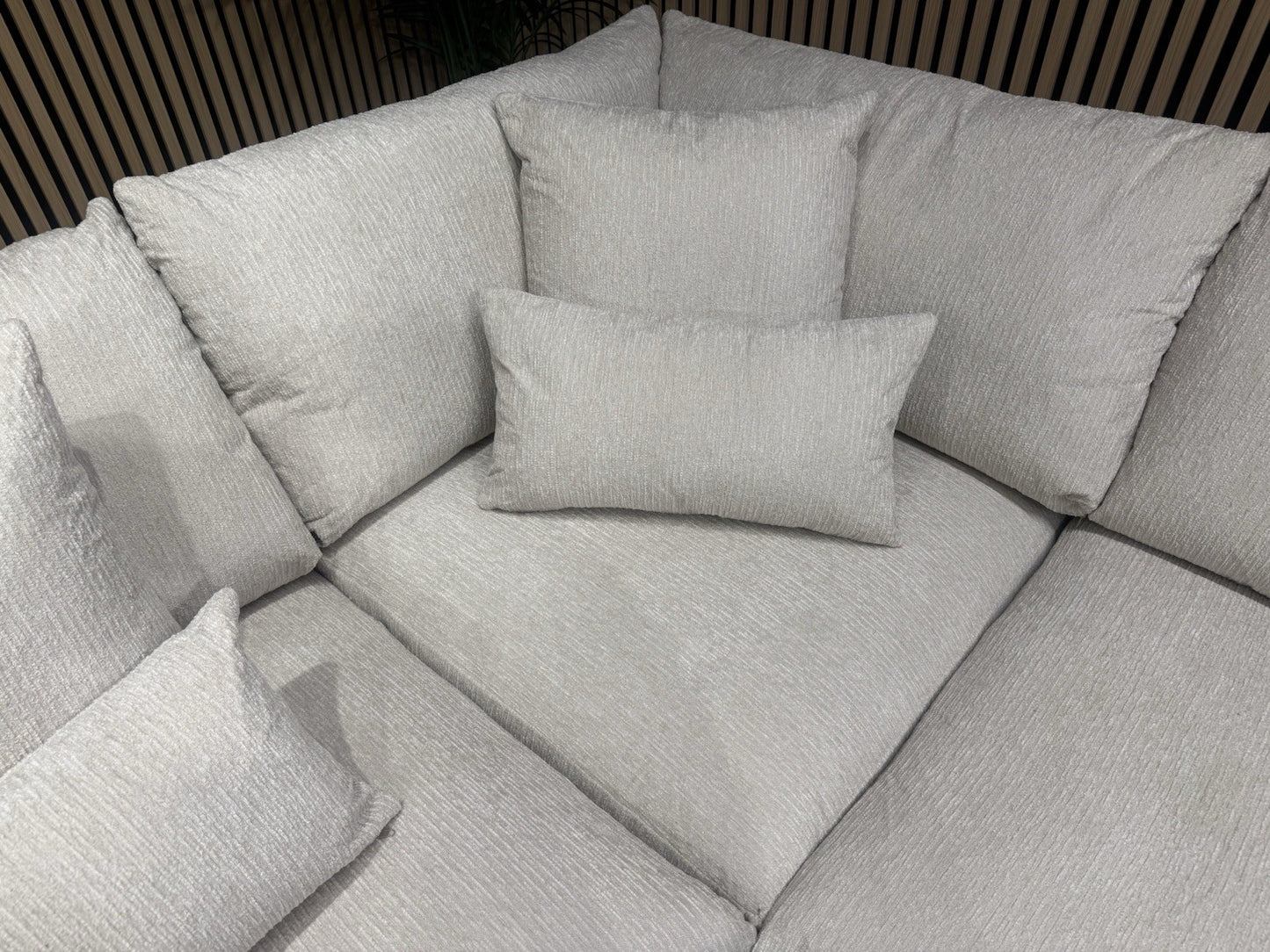 Sofology MARBLE ARCH Style Fabric RHF Corner Sofa, Cream - RRP £3,599
