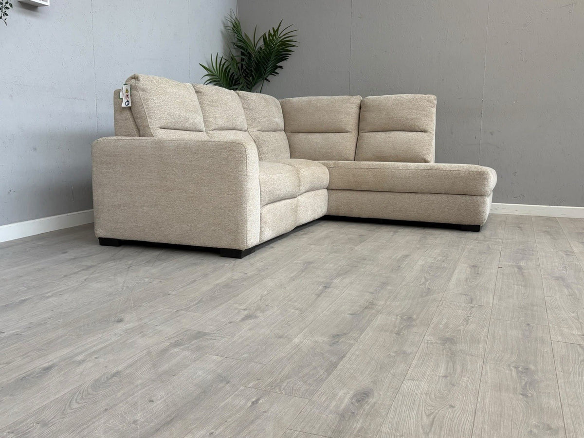 DFS DAVIS RHF Chaise Power Recliner Storage Fabric Corner Sofa - RRP £1,599