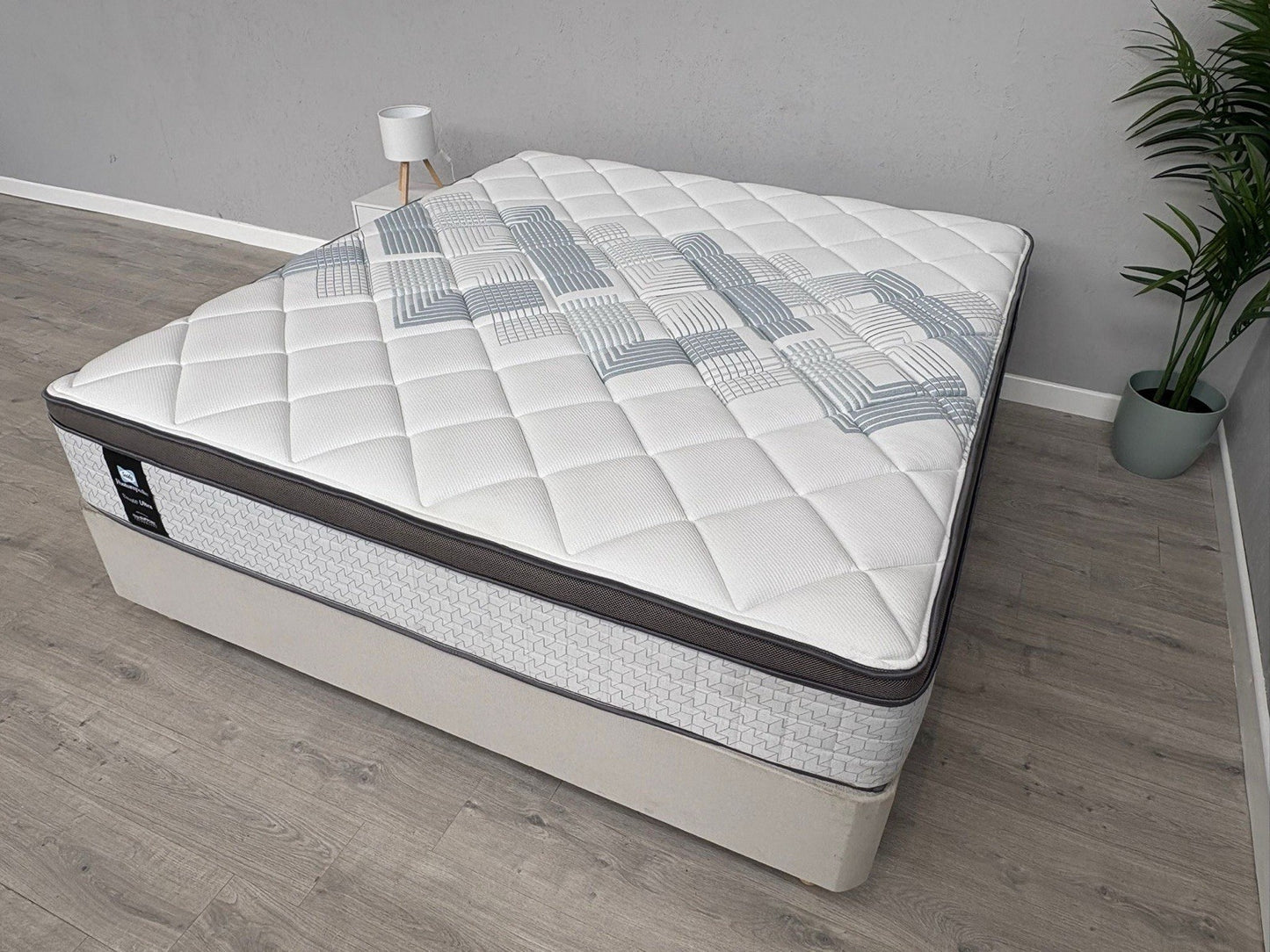 Sealy Elevate Ultra BRONTE 6ft Superking Mattress, Medium - RRP £2,499