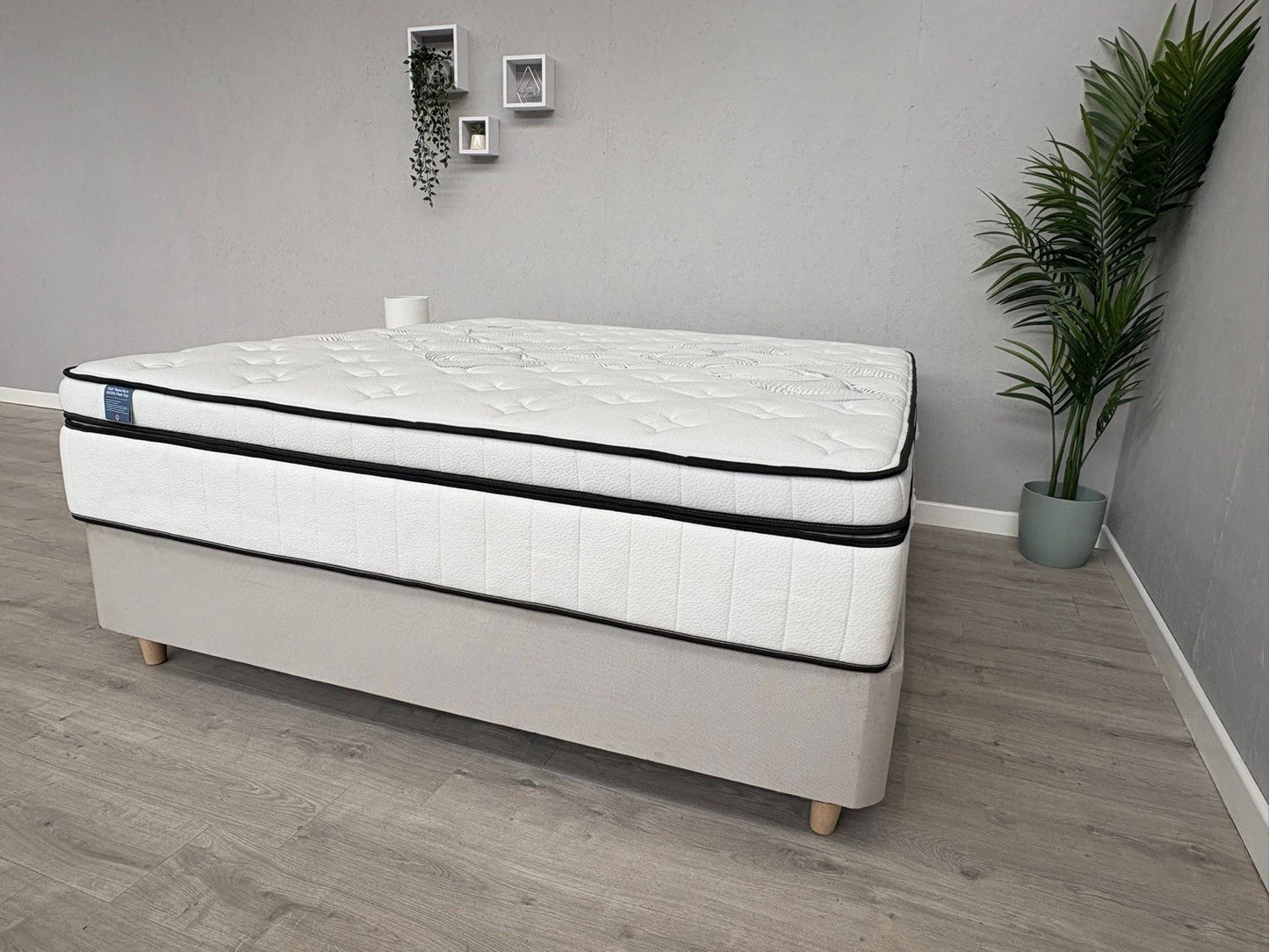 IGEL Nanotech 5000i 6ft Superking Mattress, Firm - RRP £2,499