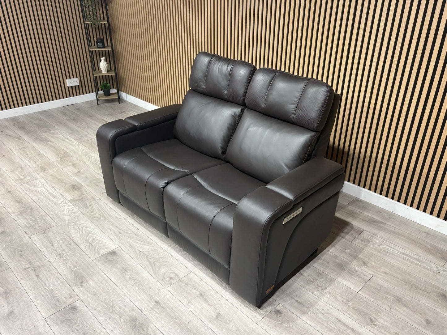SCS Adstock Leather 2 Seater Power Recliner Sofa RRP £2699 (Read Description)