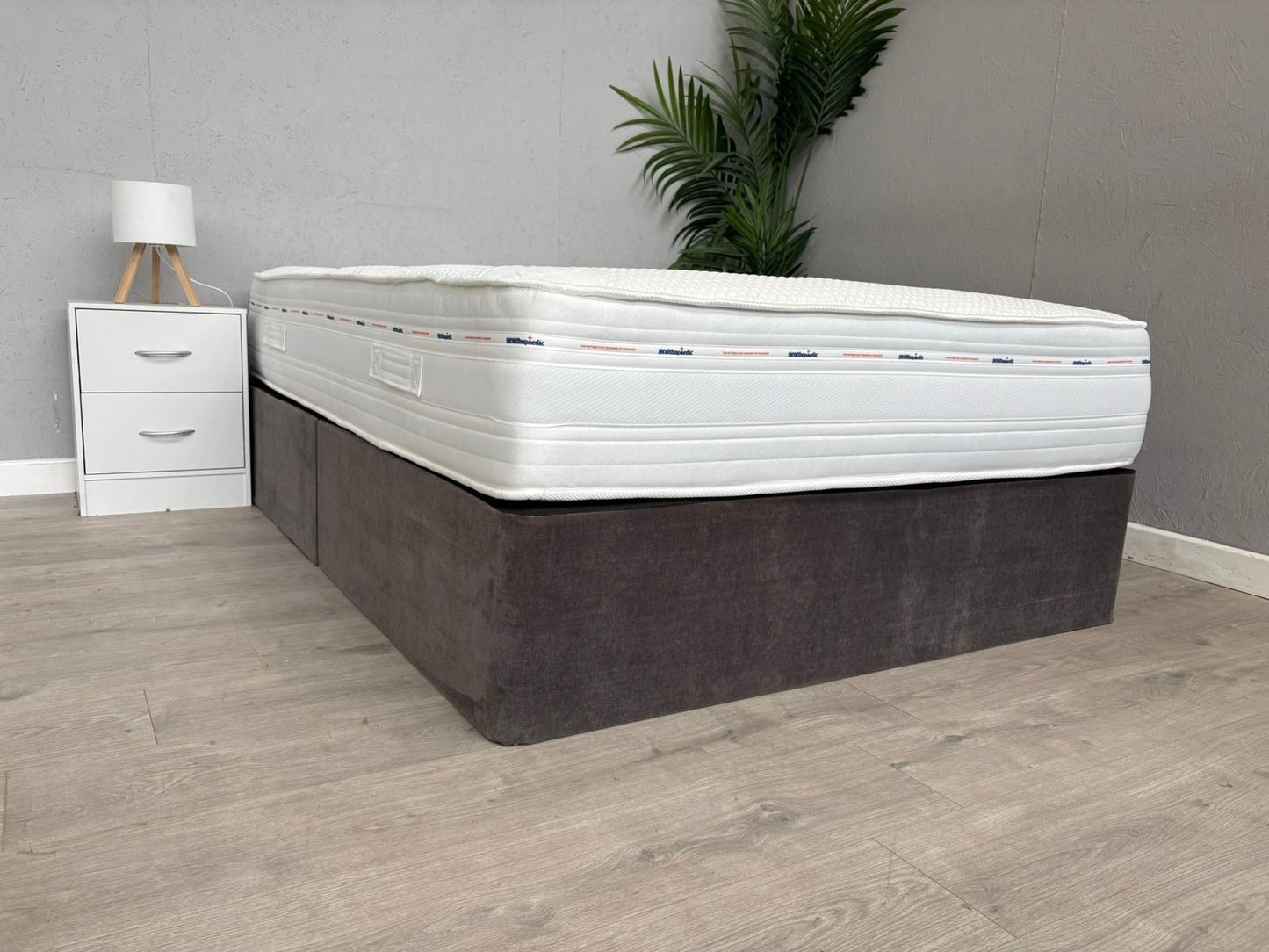 Healthopaedic TENCEL 2000 Pocket Zero Gravity 4ft 6 Double Mattress - RRP £899