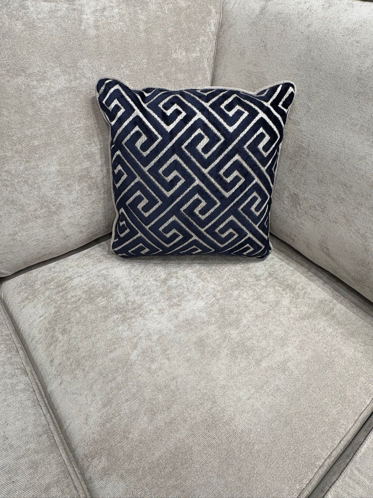 Furniture Village SASHA Fabric RHF Corner Sofa ( 3 Corner 1 ) - RRP £3,295
