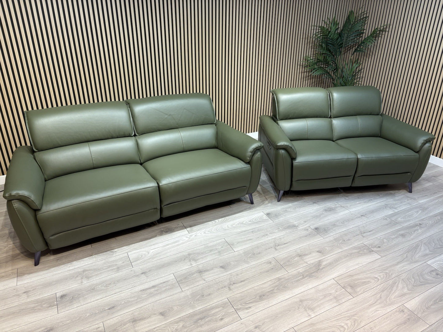 Furniture Village JUDE Style Leather 3 + 2 Seater Power Sofa Set - RRP £4,690