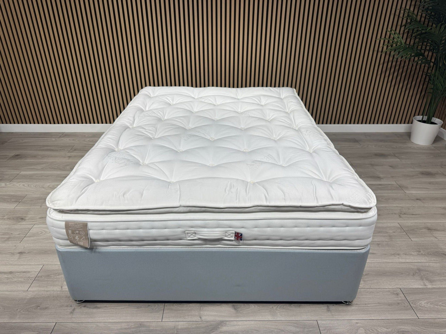 Staples and Co. Artisan DECADENCE 5ft Kingsize Mattress, Medium - RRP £1,399
