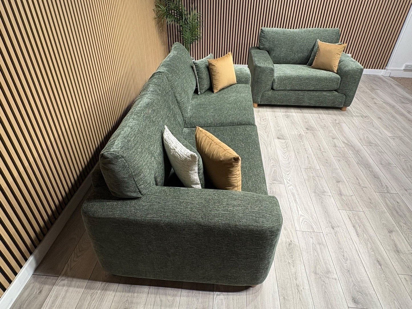 DFS Sample Enzo Fabric 4 Seater Sofa + Love Chair Set RRP £2799