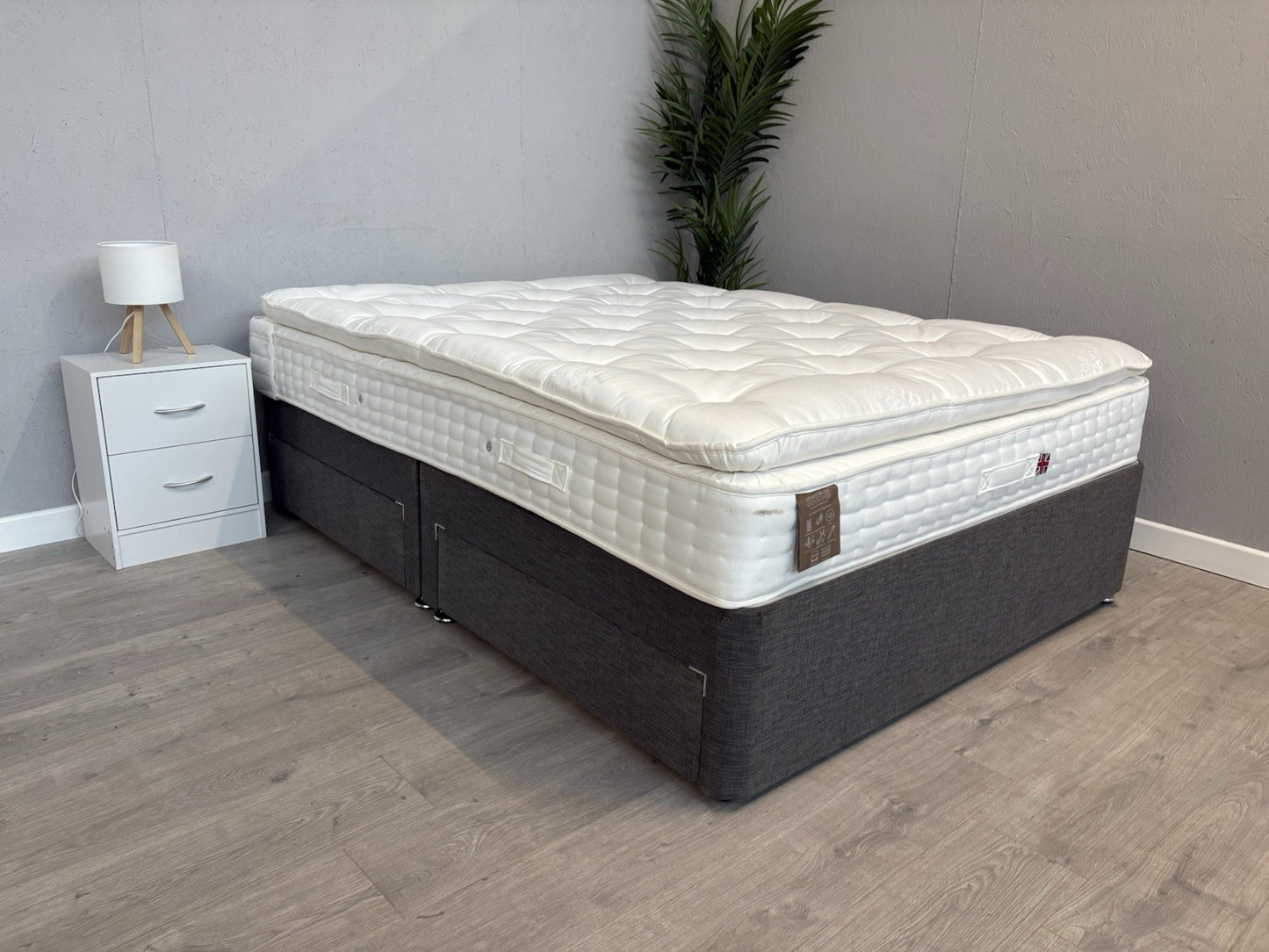 Staples and Co. Artisan INDULGENCE 5ft Kingsize Mattress, Medium - RRP £1,799