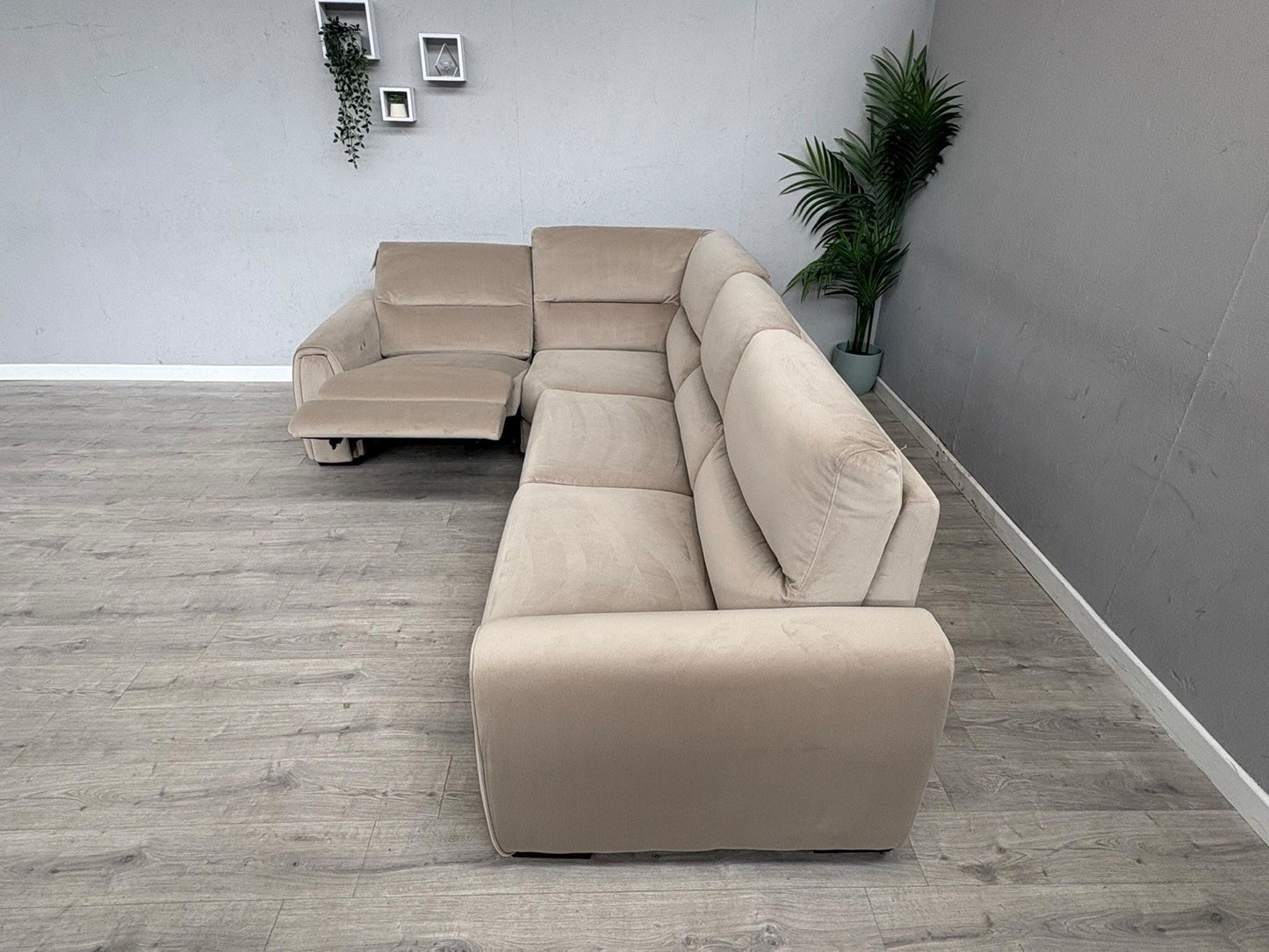 F.V Flex LHF Corner Sofa Bed with Power Recliner & Storage Arms - RRP £2945