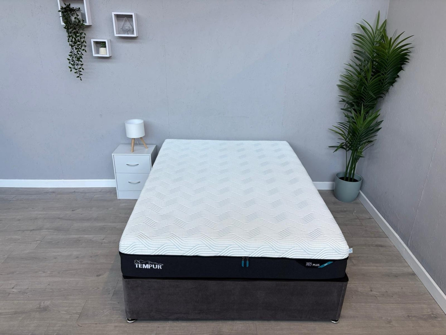 Tempur PRO PLUS Smart Cool 4ft 6 Double Mattress, Soft - RRP £2,299