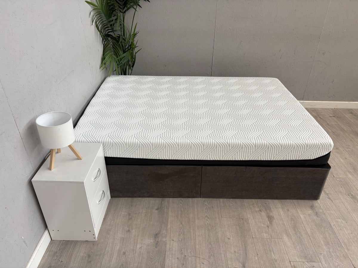 Tempur PRO Smart Cool 4ft 6 Double Mattress, Firm - RRP £1,999