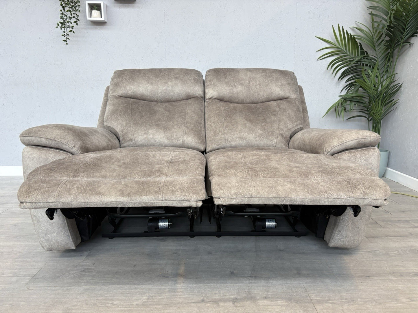 Furniture Village SLOANE Fabric 2 Seater Power Recliner Sofa - RRP £945
