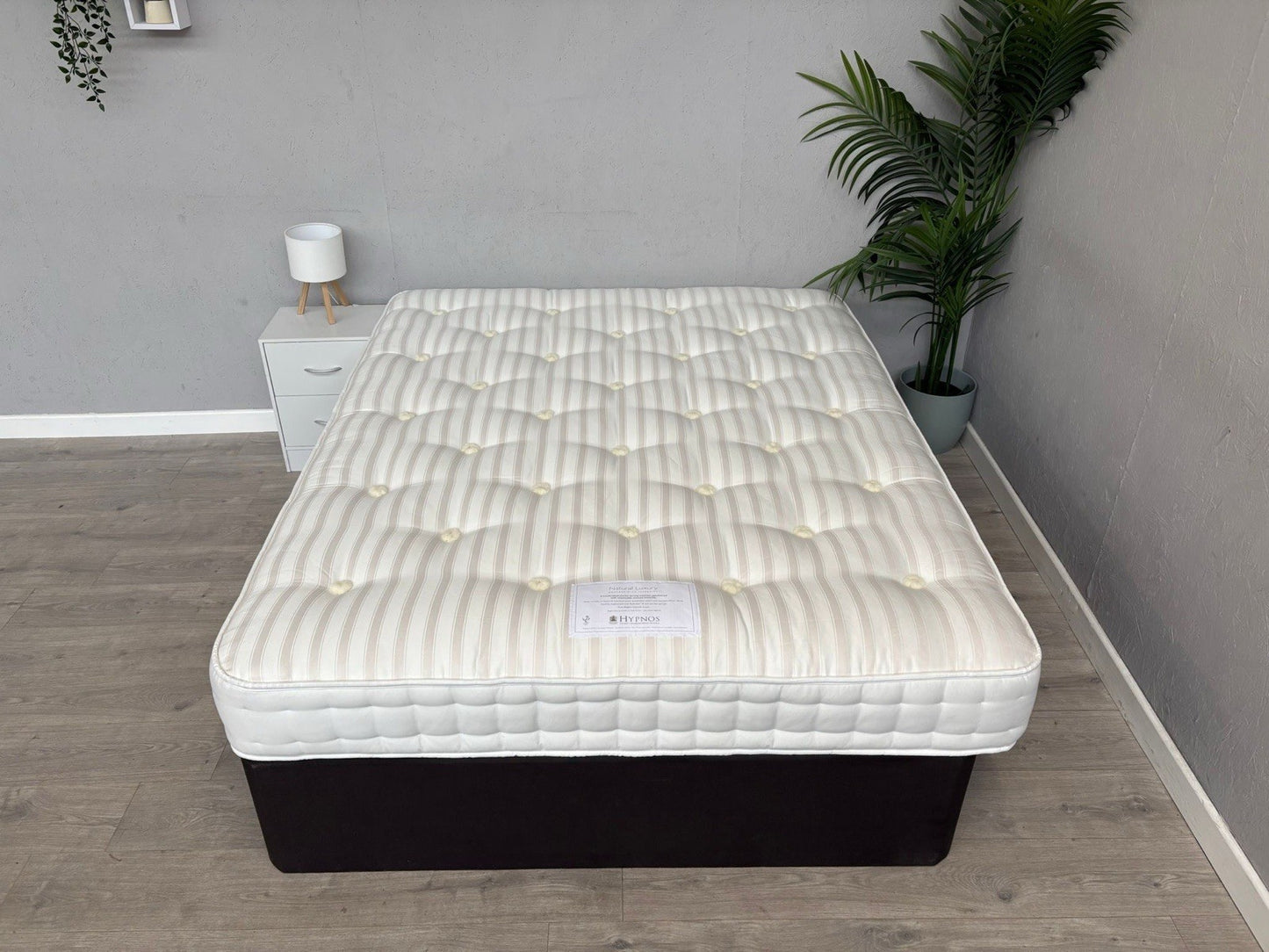Hypnos Natural Luxury EU Kingsize Mattress 160 x 200cm, Medium Firm - RRP £1,227
