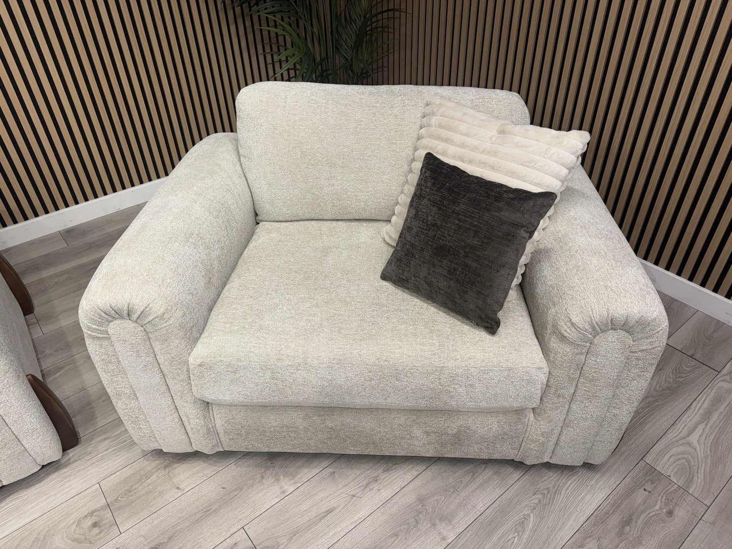 Charlie Marble Arch Style 3 Seater + Love Chair Fabric Sofa Set - RRP £3098
