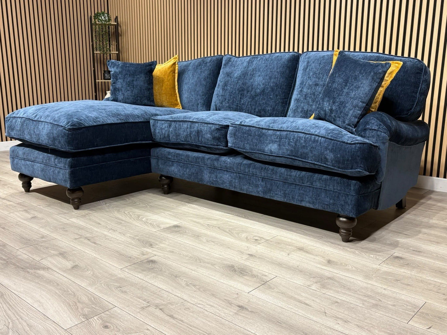 Laura Ashley HERITAGE Style Fabric 3 Seater Chaise Sofa - RRP £2,800