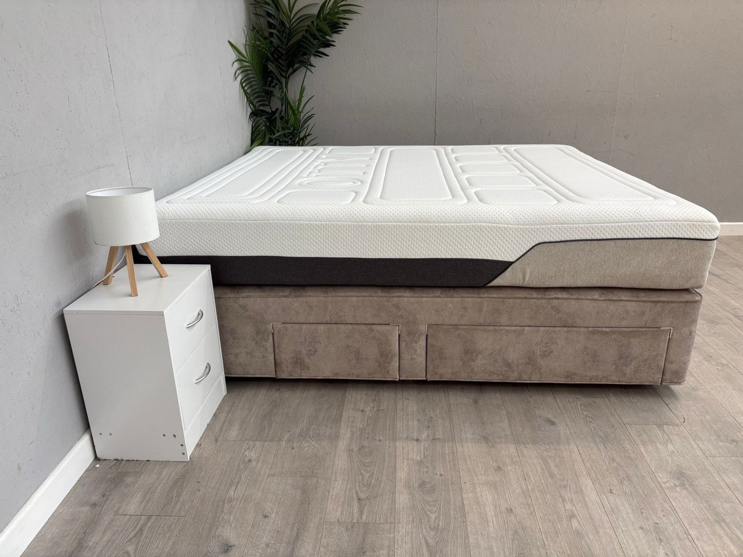 OTTY Pure Hybrid 4000 Pocket Sprung 6ft Superking Mattress - RRP £999