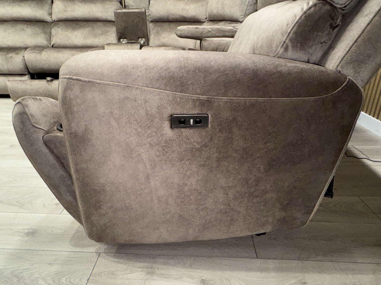 DFS Sample VEGAS Fabric 2 Corner 2 Power Recliner Sofa + Console - RRP £2999