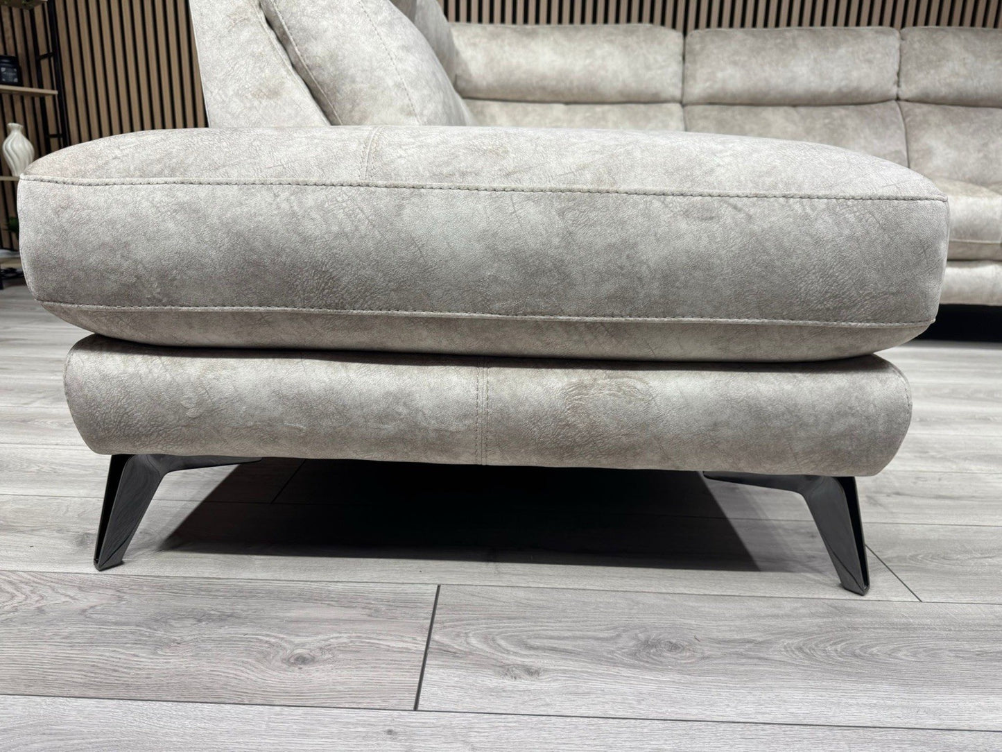 Furniture Village CONTEMPO Fabric LHF Open End Chaise Corner Sofa - RRP £2,295