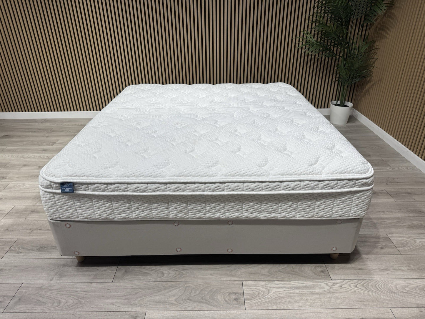 IGEL Advance 2050i 6ft Superking Mattress, Firm - RRP £1,899