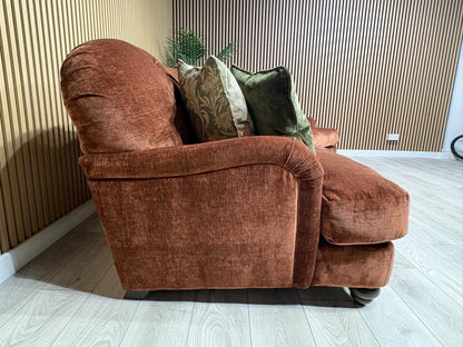 Alexander & James 3 Seater Button Back Sofa + Love Chair, RRP: £2895