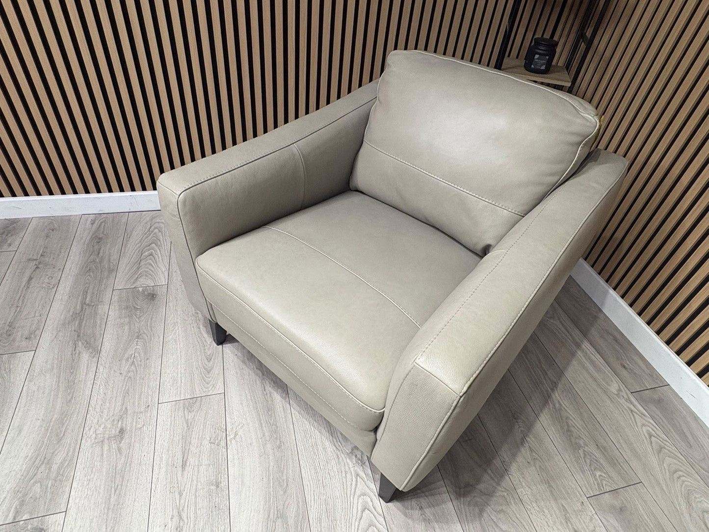 John Lewis BAILEY Style Leather Armchair RRP £1295