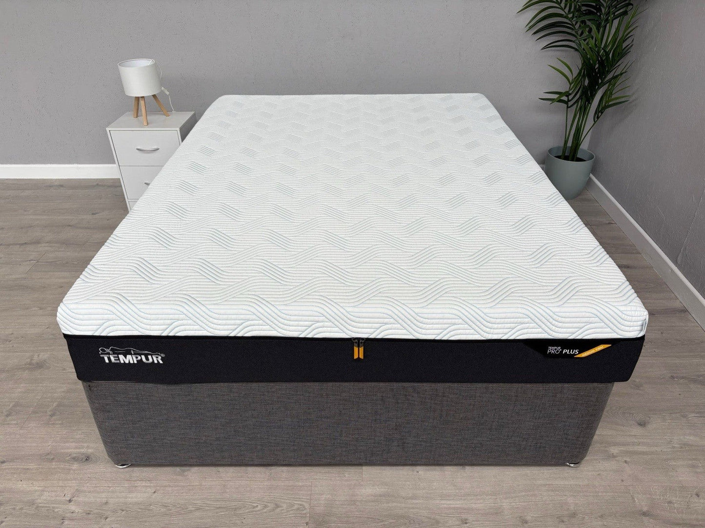 Tempur PRO PLUS Smart Cool 6ft Superking Mattress, Medium / Firm - RRP £2,699