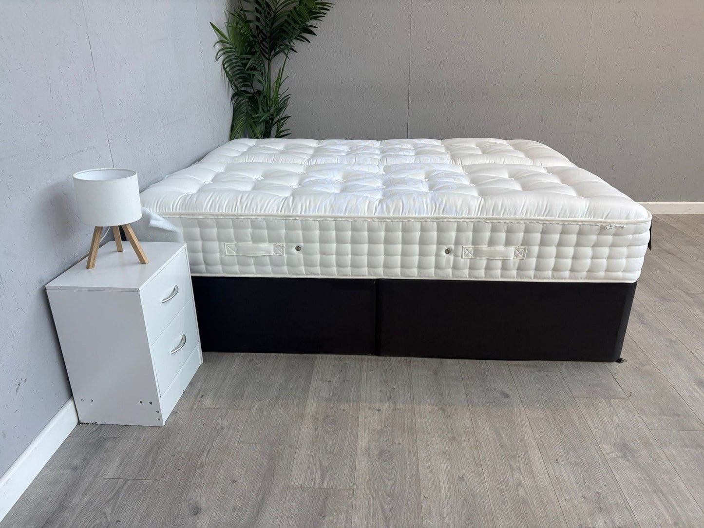 Staples and Co. Artisan UTOPIA 5ft Kingsize Zip & Link Mattress - RRP £2,699