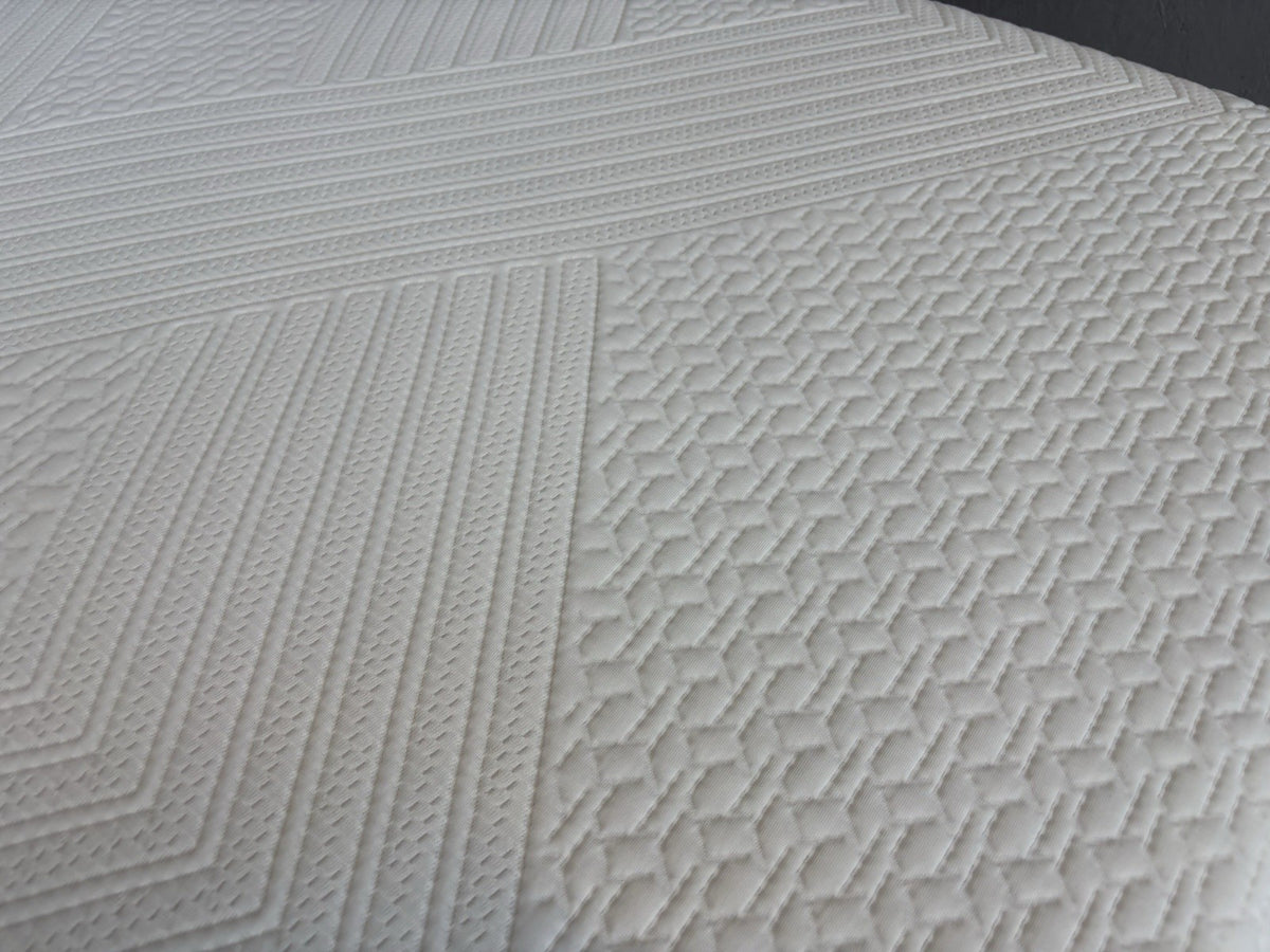 EVE Pure Memory 5ft Kingsize Mattress, Medium - RRP £1,199