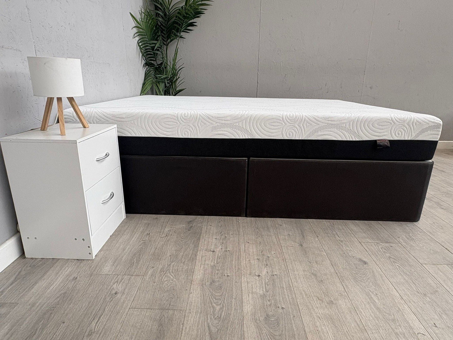 DORMEO Octaspring MISTRAL Memory 5ft Kingsize Mattress, Medium Firm - RRP £1,649
