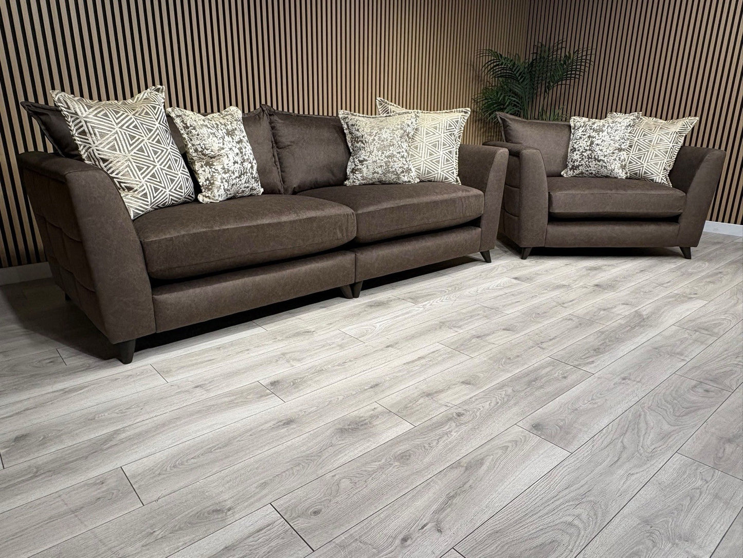 Ashley Manor SAN MATTEO 4 Seater Sofa + Love Chair Set - RRP £5290