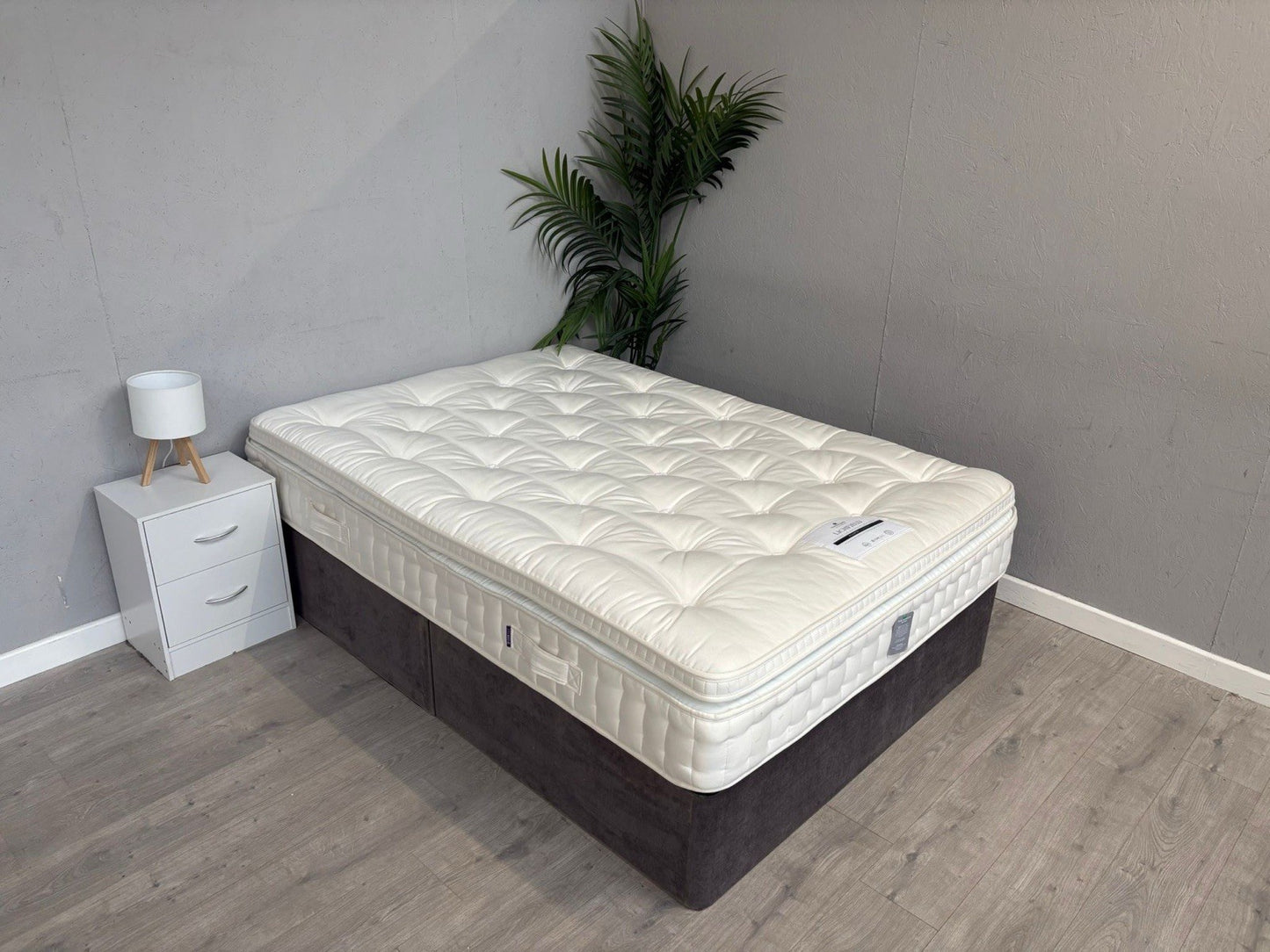 Harrison Spinks LICHFIELD 5450 Pocket Pillow 4ft 6 Double Mattress - RRP £1,879