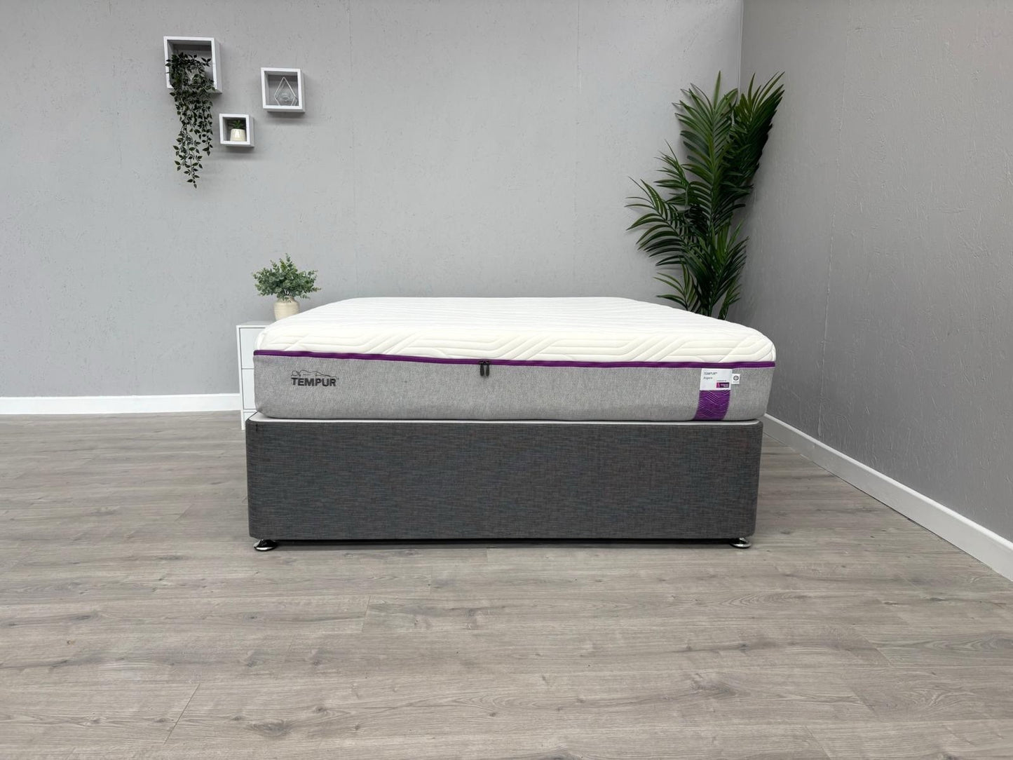 Tempur ASPEN Memory 5ft Kingsize Mattress, Medium - RRP £1,899