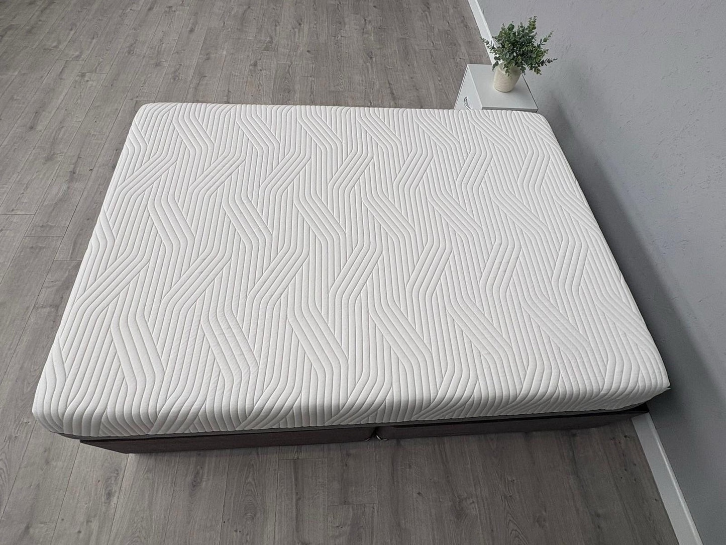 Tempur CLOUD ELITE Memory 4FT 6 Double Mattress, Soft - RRP £2,099