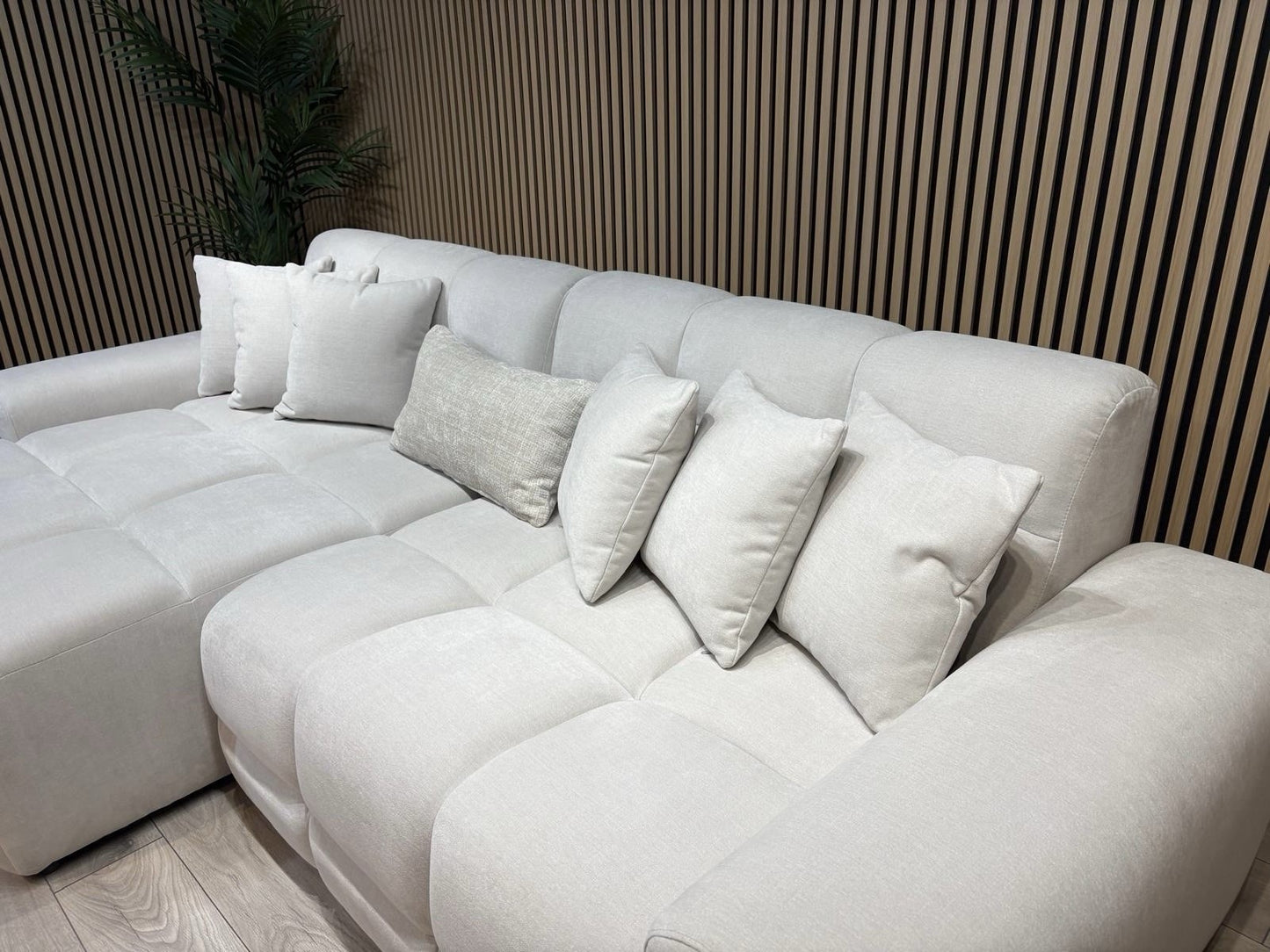 EVE CLOUD Large Fabric 3 Seater LHF Chaise Corner Sofa - RRP £2,299