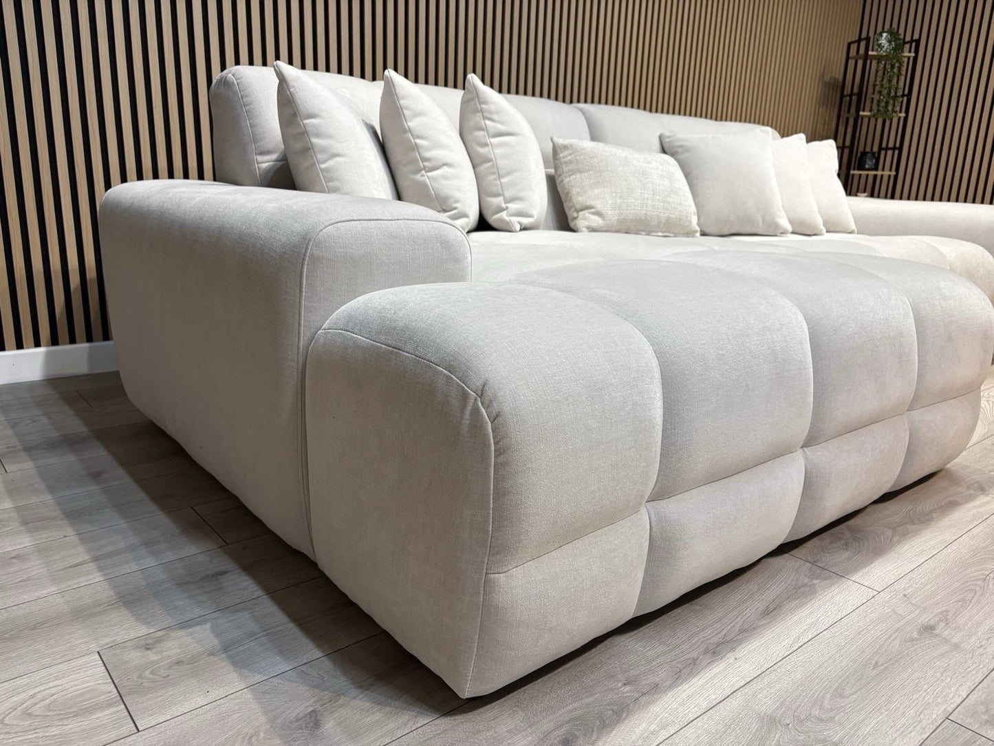 EVE CLOUD Large Fabric 3 Seater LHF Chaise Corner Sofa - RRP £2,299