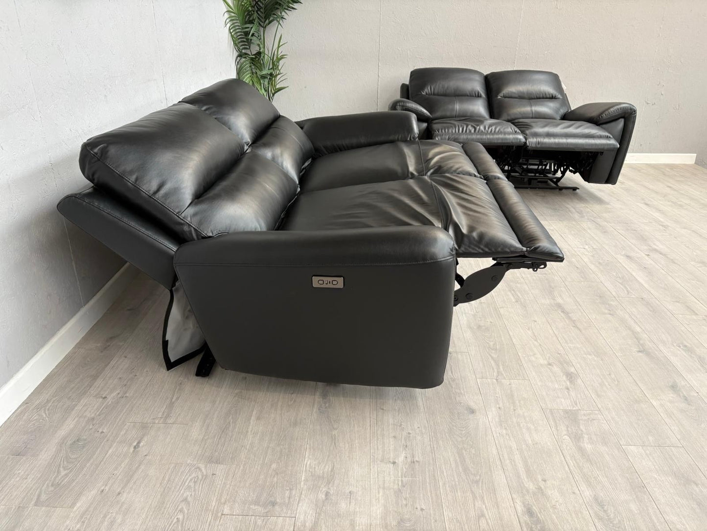 DFS Kaden Leather 3 Seater + 2 Seater Power Recliner Sofa Set - RRP £1,878