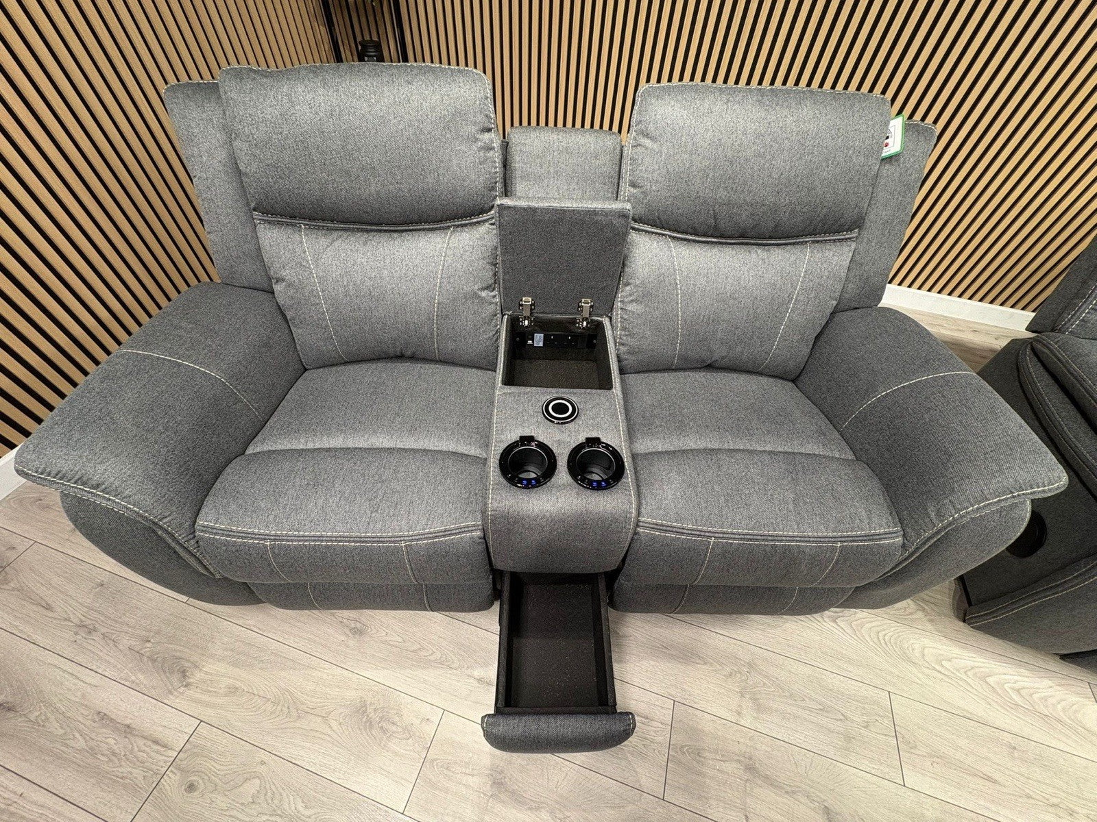 036c2d37-77cc-498d-b391-87ef64465fb3