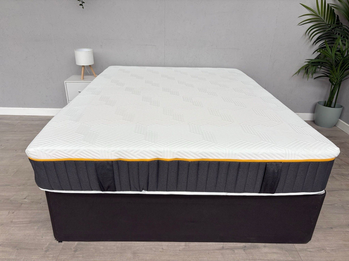EMMA - Hybrid Airgrid 5ft Kingsize Mattress, Medium - RRP £1,299