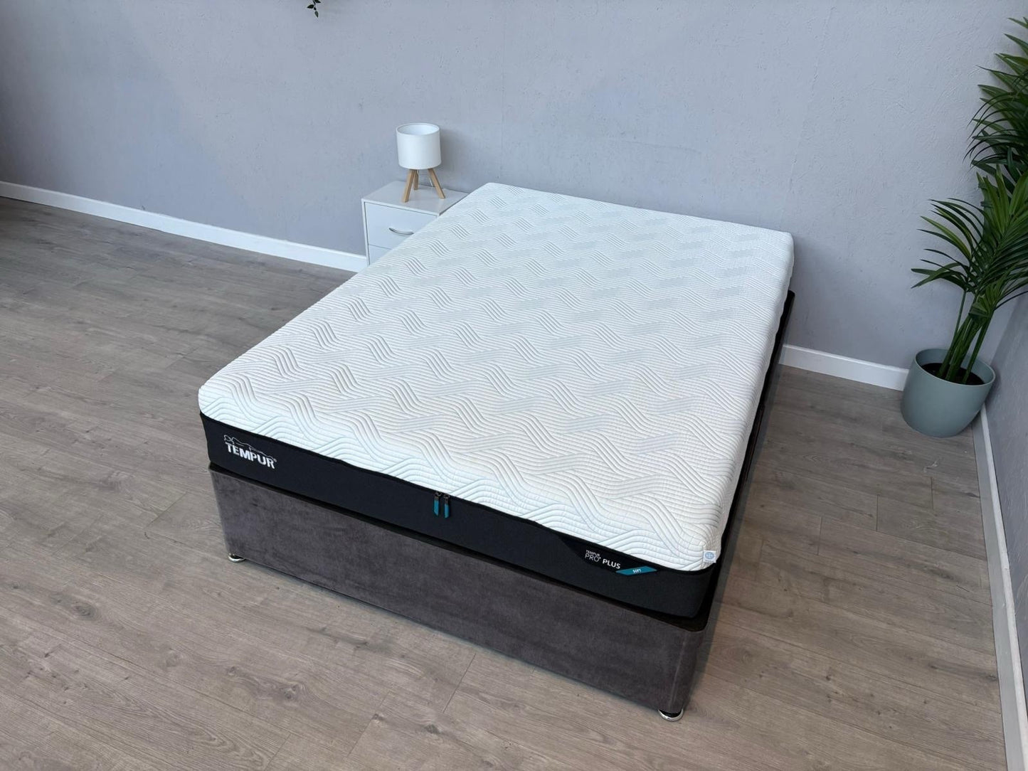 Tempur PRO PLUS Smart Cool 4ft 6 Double Mattress, Soft - RRP £2,299