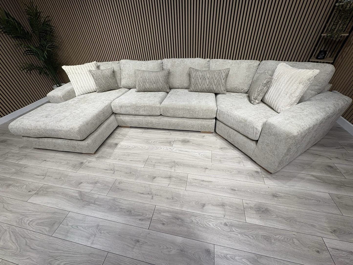 DFS Sample - Pandora LHF Large Chaise Corner Sofa - RRP: £3495
