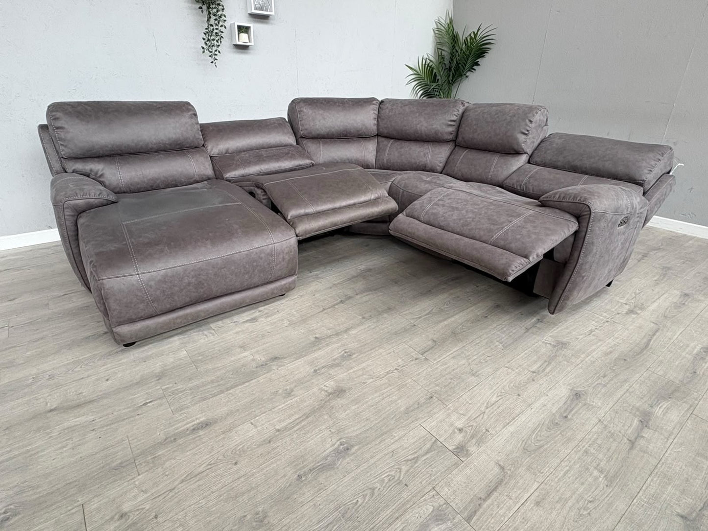 F.V LINK Fabric Corner Chaise Power Sofa, READ DESCRIPTION - RRP £2795