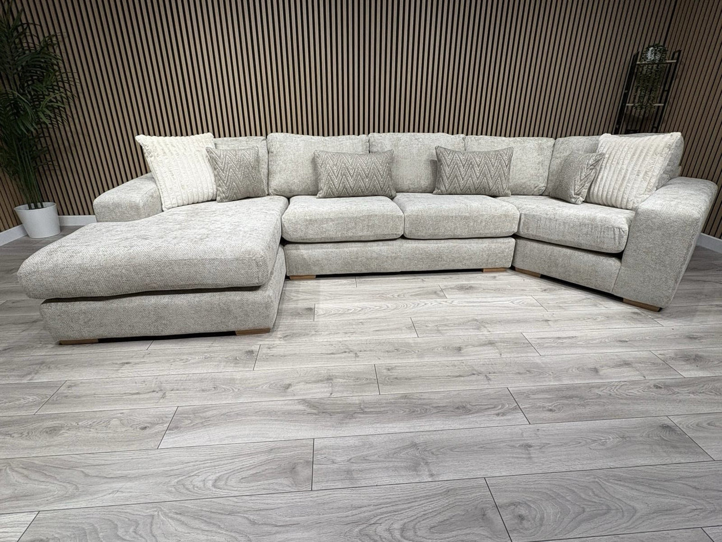 DFS Sample - Pandora LHF Large Chaise Corner Sofa - RRP: £3495