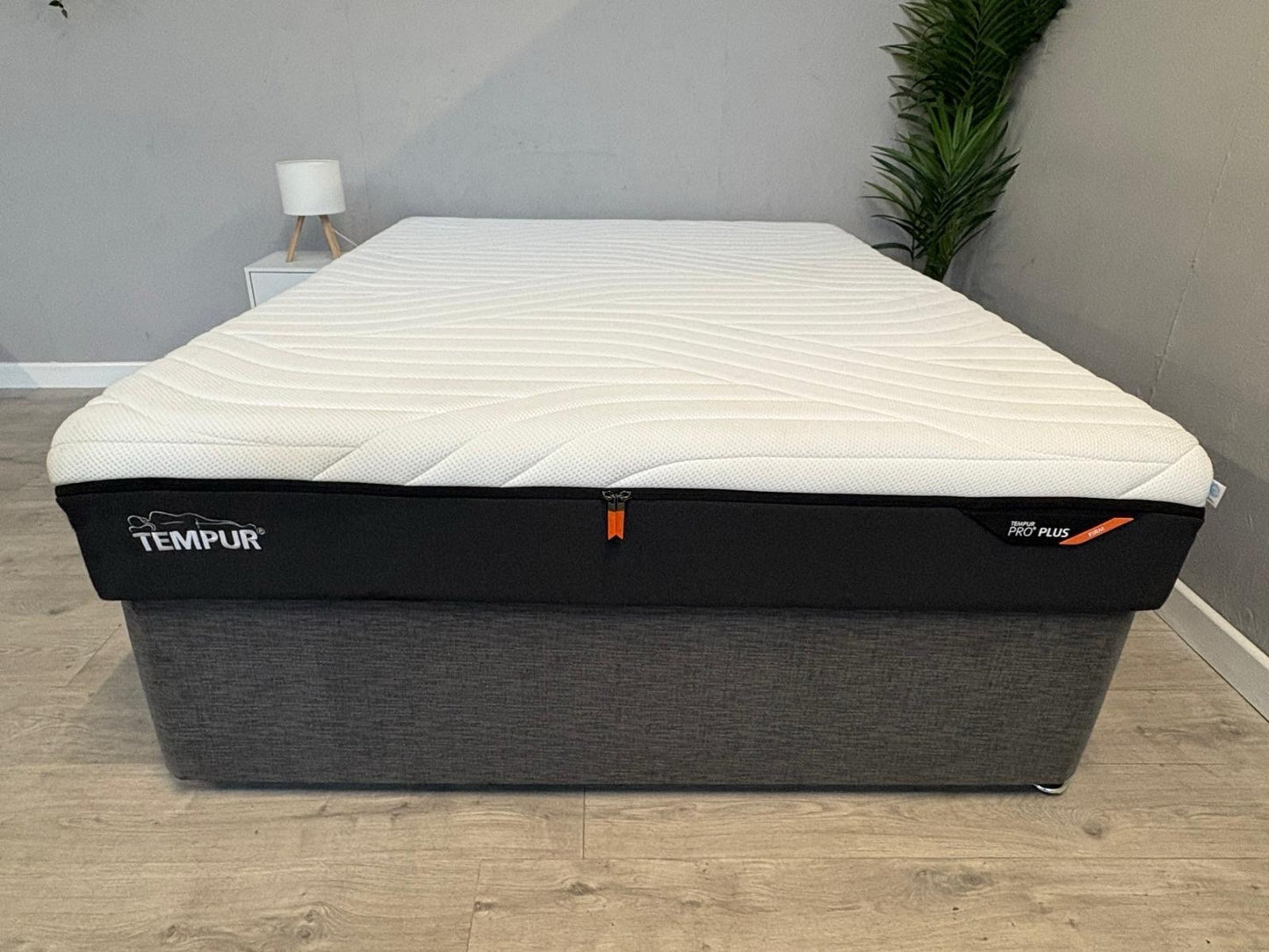 Tempur PRO PLUS Smart Cool 5ft Kingsize Mattress, Firm - RRP £2,499