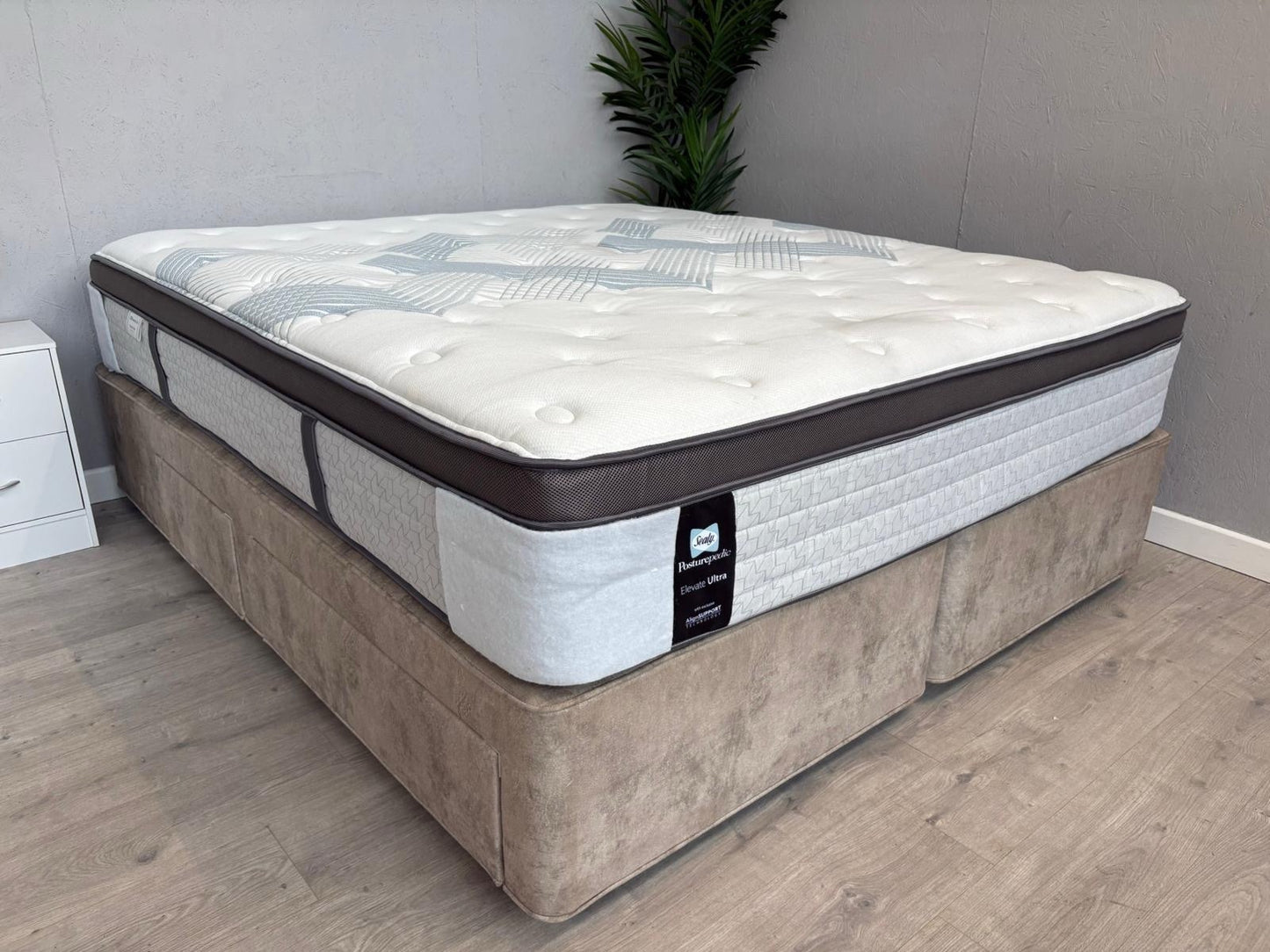 Sealy Elevate Ultra ORWELL 6ft Superking Mattress, Firm - RRP £3,099