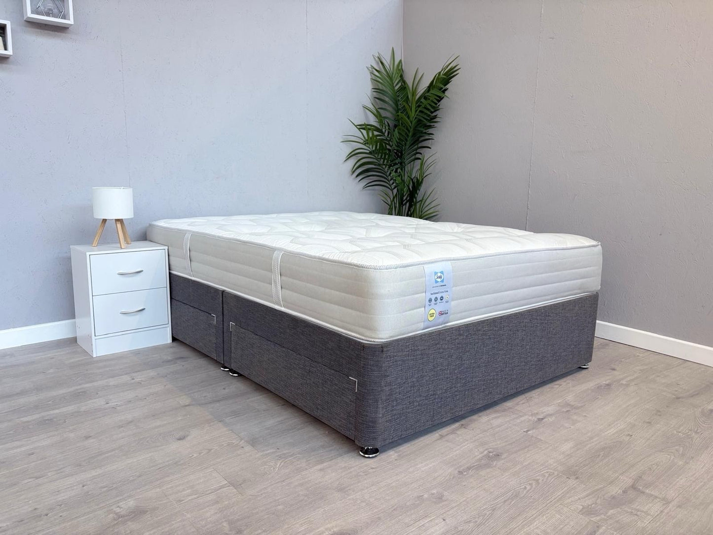 Sealy AUCKLAND Extra Firm 5ft Kingsize Mattress - RRP £1,399