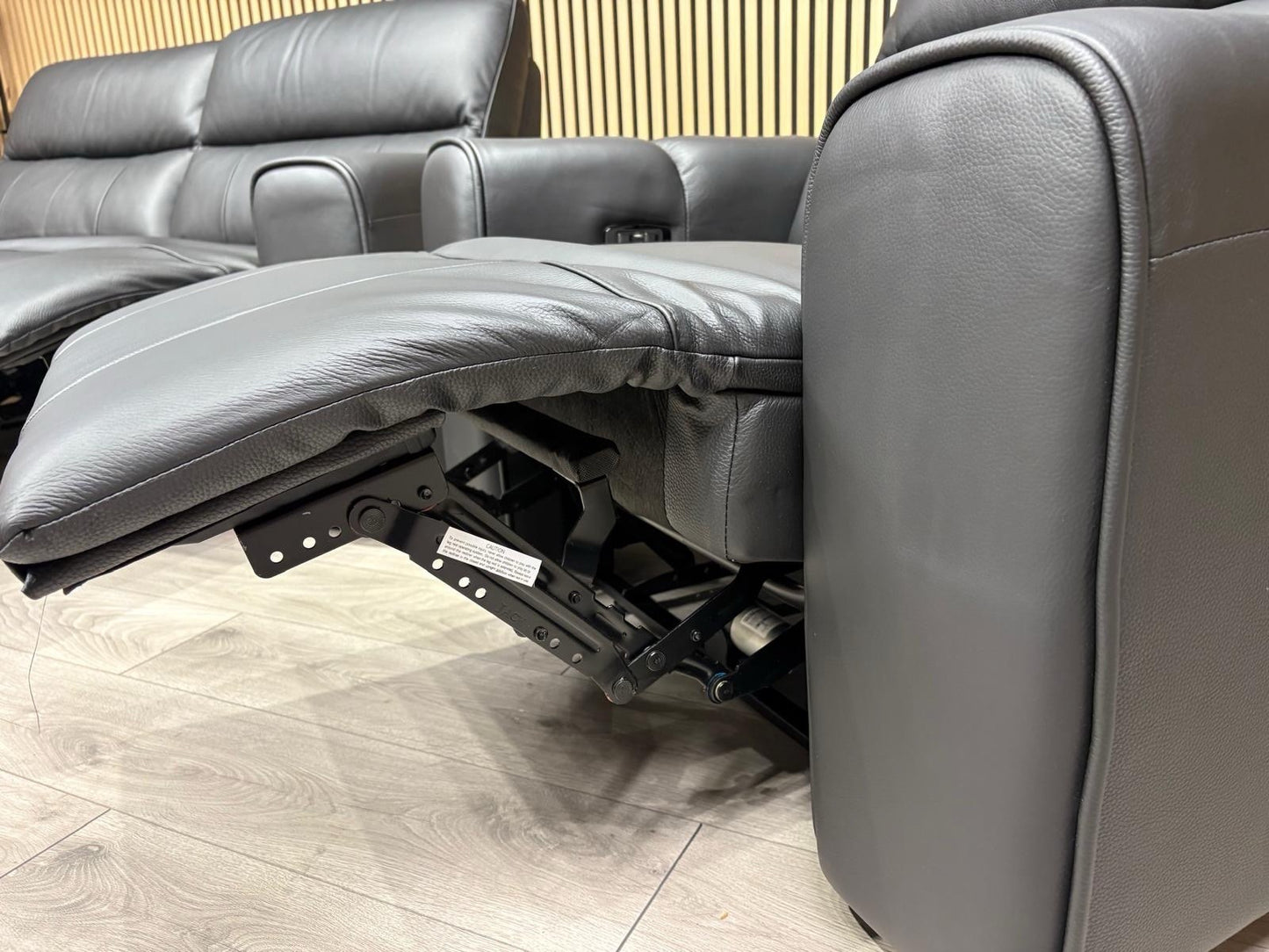 Bellagio Leather 3 Seater + Armchair Sofa Set, Power Recliners RRP: £3440