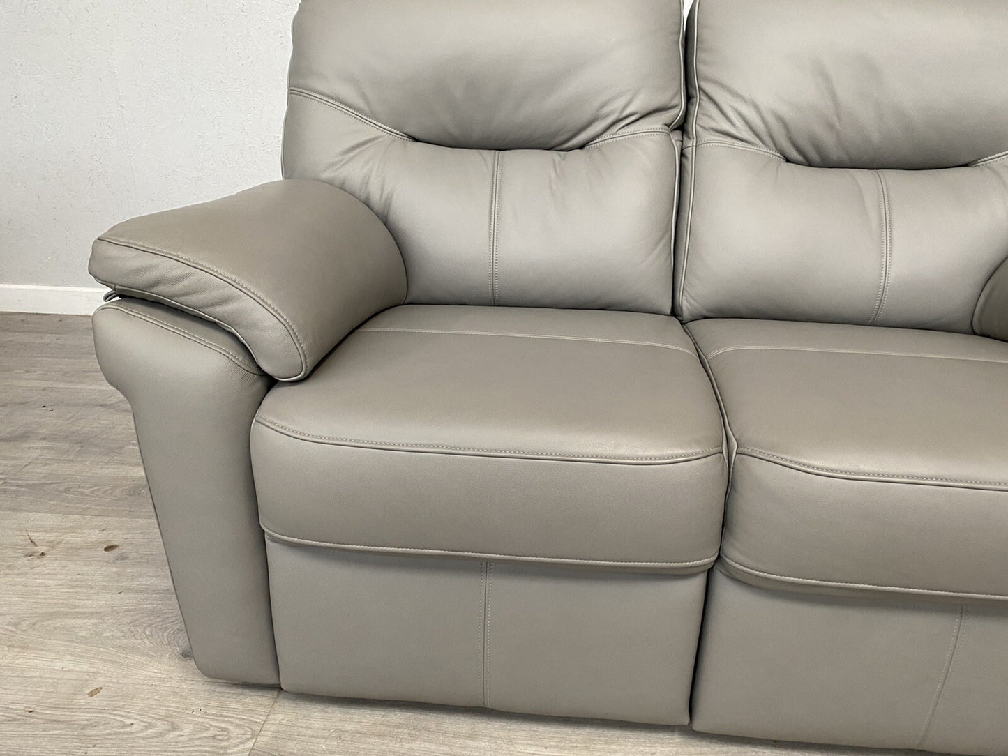 F. Village. G Plan - SEATTLE Leather 2 Seater Sofa, Cambridge Grey, RRP £3,270