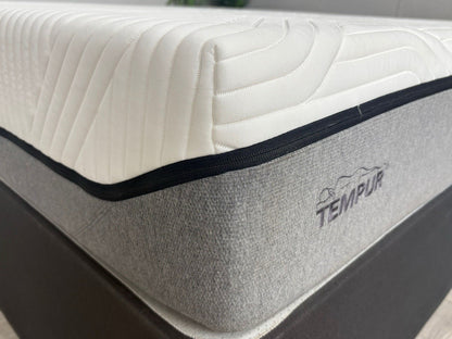 Tempur FIRM ELITE Memory 5ft Kingsize Mattress, Firm - RRP £1,999