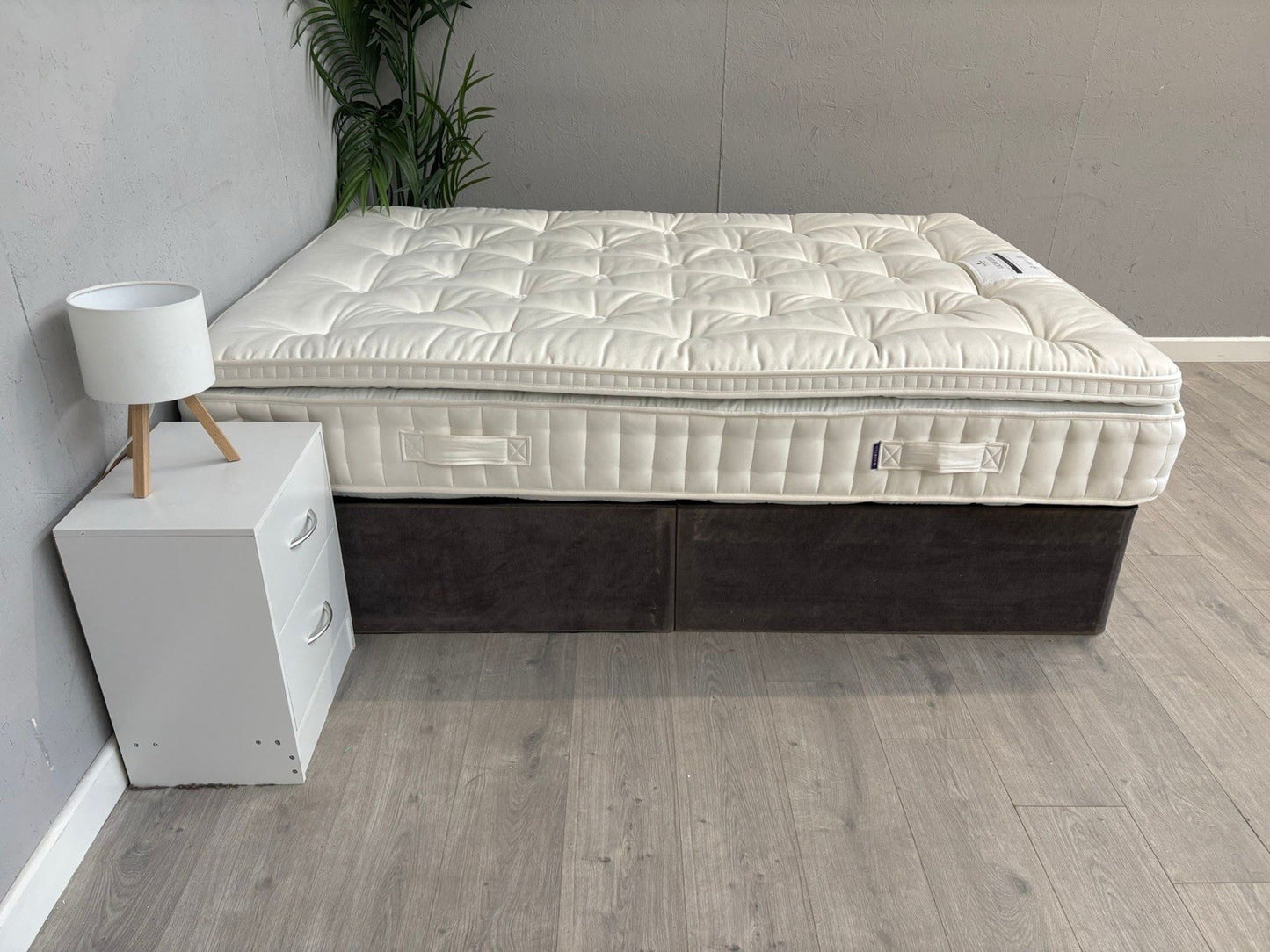 Harrison Spinks LICHFIELD 5450 Pocket Pillow 4ft 6 Double Mattress - RRP £1,879