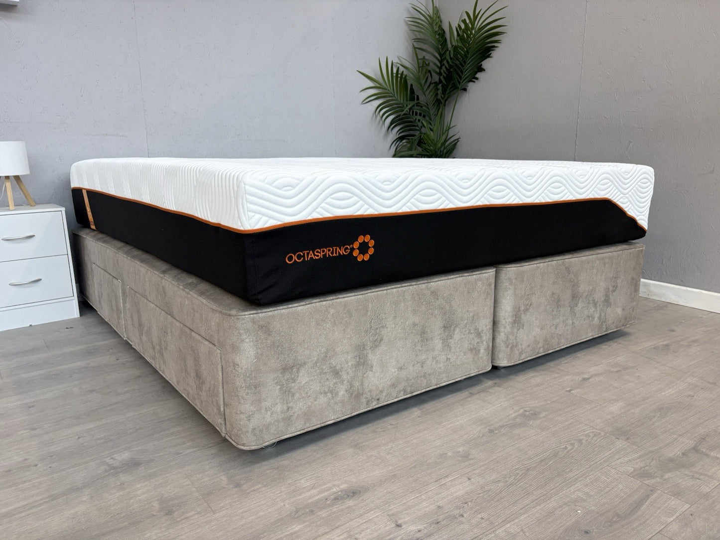 DORMEO Octaspring 9500 Latex Memory 6ft Superking Mattress, Medium - RRP £3,149